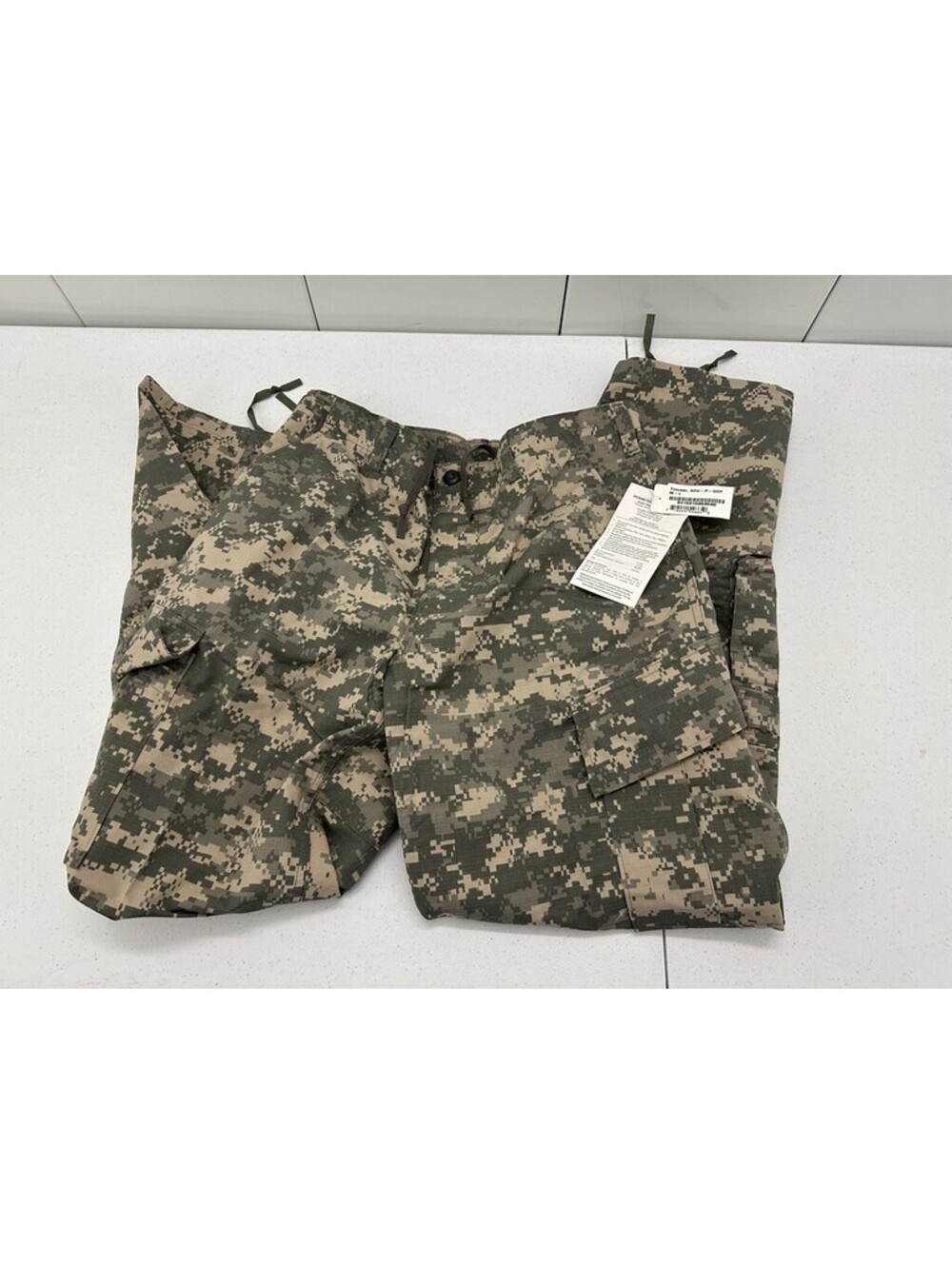 US Army ACU Pants Mens Medium Long Digital Camo UCP Insect Guard Trousers NEW